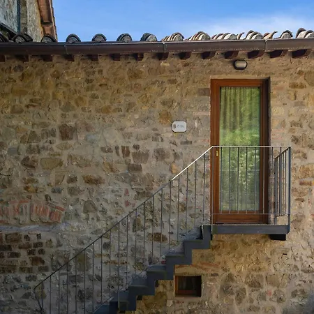 Charming Retreat In Montorsoli Apartman